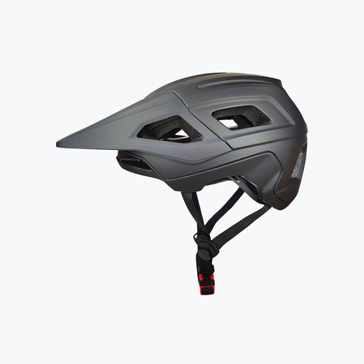 All-round mountain and road bike helmet