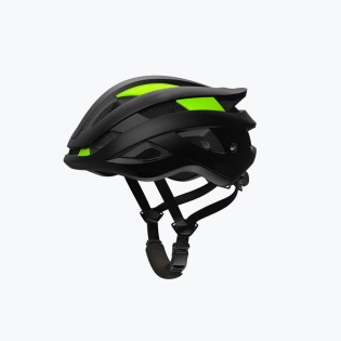 New lightweight adjustable bicycle helmet