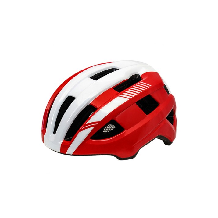 Lightweight and adjustable half helmet