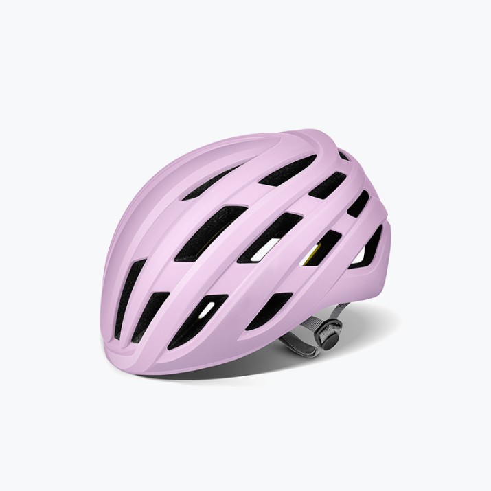 Durable helmet for high-speed cycling