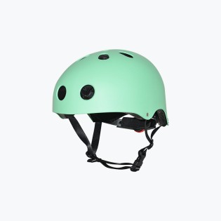 New skateboard helmet for adults and children