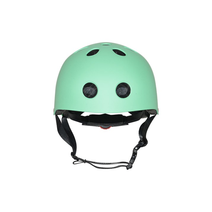 New skateboard helmet for adults and children
