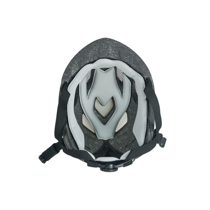 Bicycle and skateboard helmets for safe riding