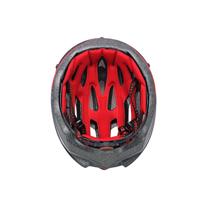 Lightweight universal bicycle helmet
