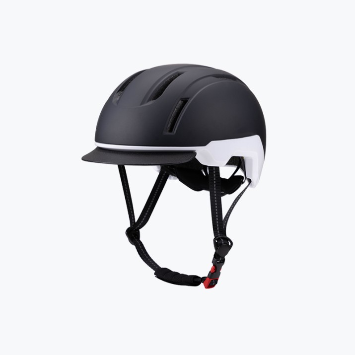 Adjustable lightweight commuter bike helmet